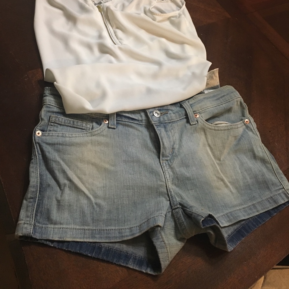 Levi Denim Shorts ❤️ Bundle Only